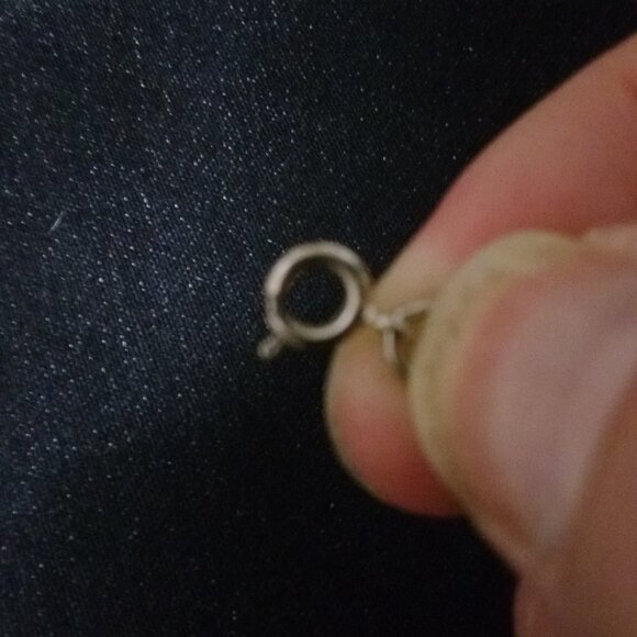 Metal Owl Pendant Necklace! - Picture 4 of 4